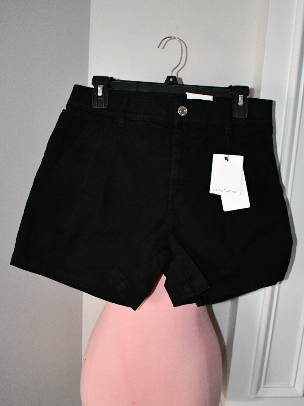 Gibson & Latimer Perfect Fit Denim Mid Rise Pleated Short BLK Size:6 #8536EGRW3G